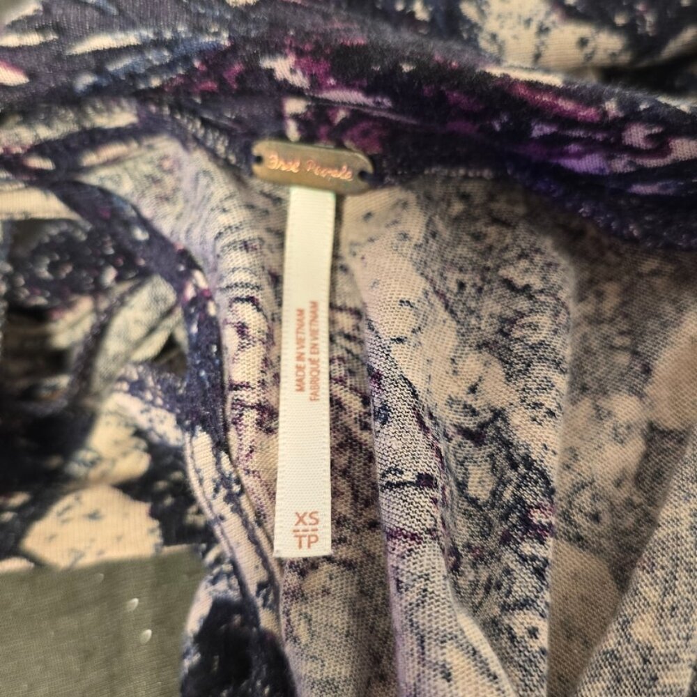 FREE PEOPLE XS Annabelle Tunic in Plum Combo - Picture 4 of 5